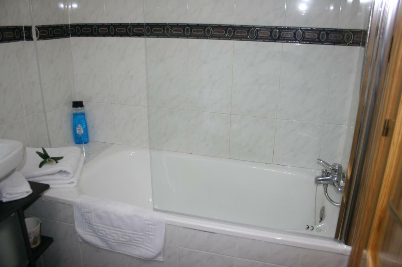 Esera Dos Catedrales Apartment Villanova Ngoại thất bức ảnh